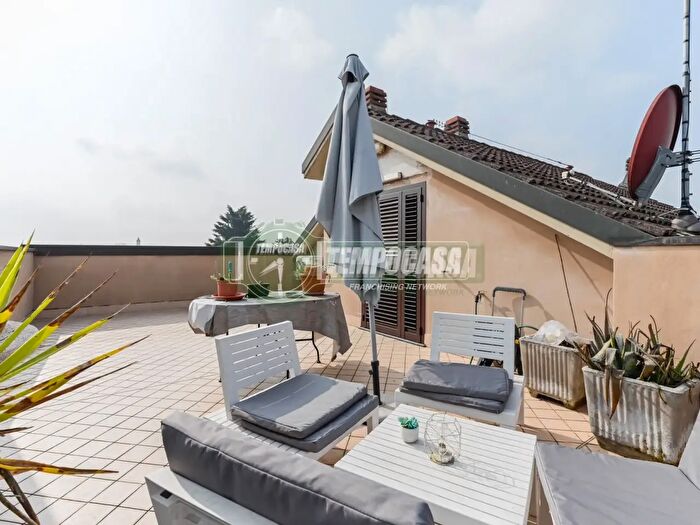 Appartamento trilocale in vendita in Via Sandro Pertini, Vignate