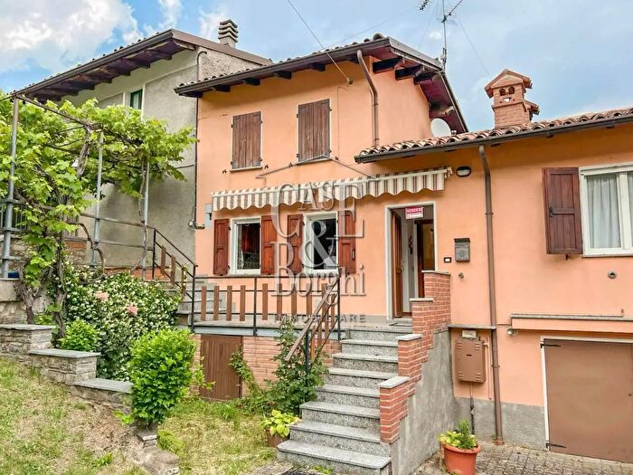 Casa trilocale in vendita in Romagnese