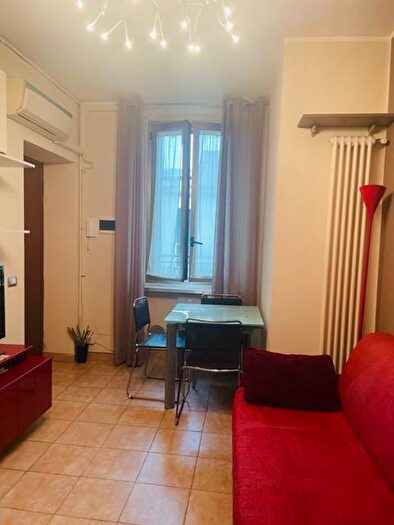 Appartamento bilocale in affitto in Farini, Milano