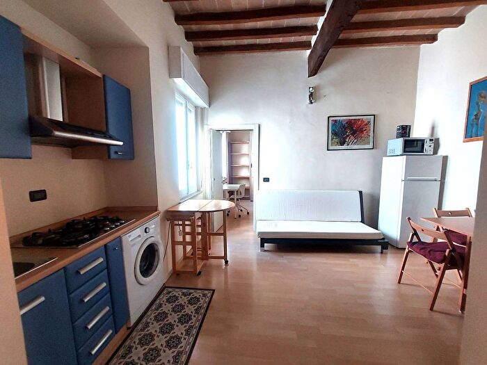 Appartamento bilocale in affitto in Borgo della Posta, Centro Storico, Parma
