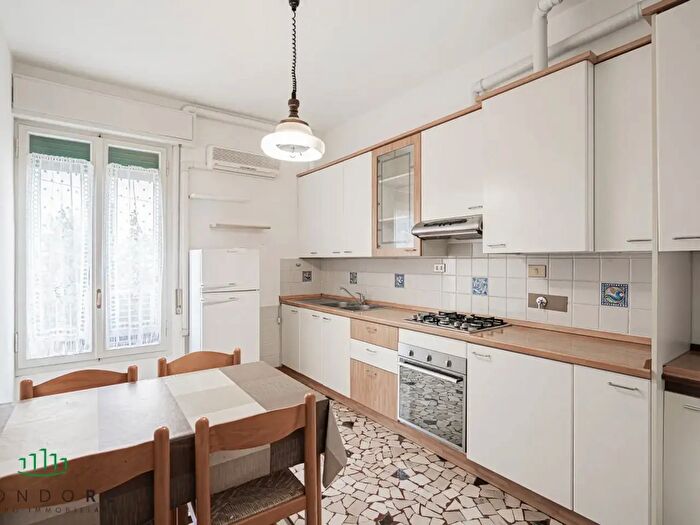 Appartamento quadrilocale in vendita in Via Dagnini Bologna, Bologna