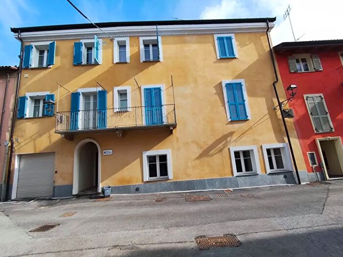 Appartamento bilocale in affitto in Via Roma, Villanova Mondovi