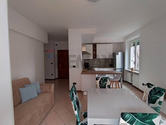 Appartamento trilocale in affitto in Via Aristo E Giuseppe Isola, Ospedale Volturno, Parma