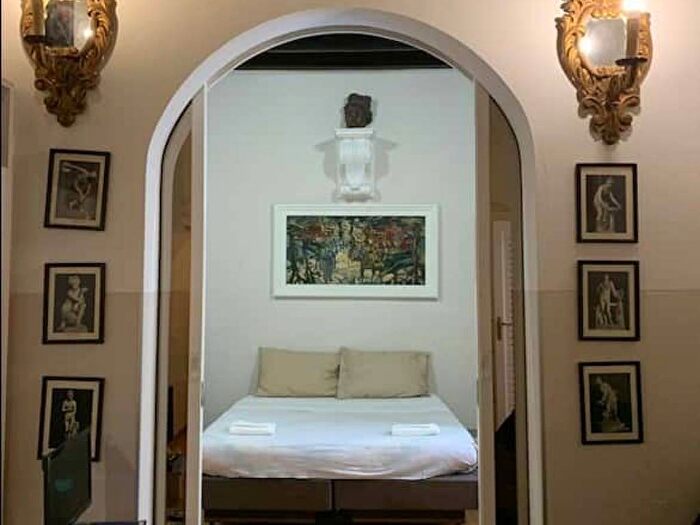 Appartamento monolocale in affitto in Via dell'Archetto, Trevi, Roma