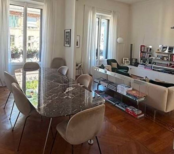 Appartamento con 5 locali in affitto in Vincenzo Monti, Milano