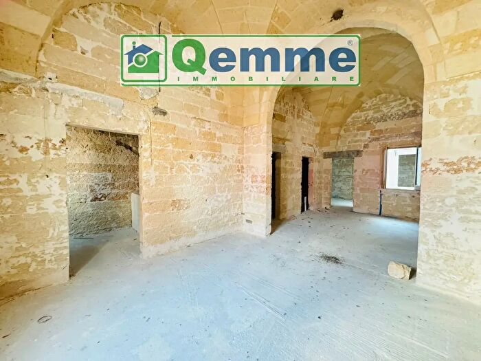 Casa quadrilocale in vendita in Via De Gasperi, Lequile