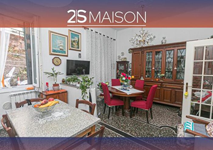 Appartamento quadrilocale in vendita in Via Mansueto, Genova