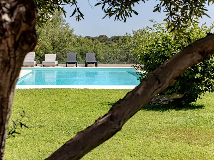 Casa con 6 locali in vendita in Golfo Aranci