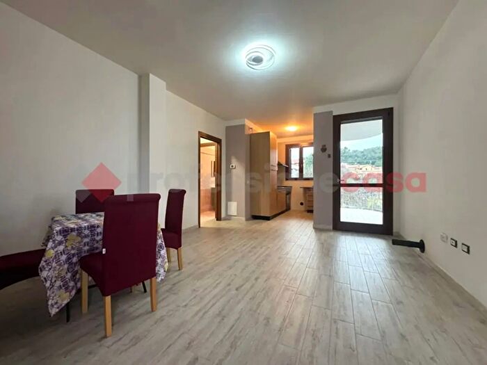 Appartamento trilocale in vendita in Rosignano Marittimo