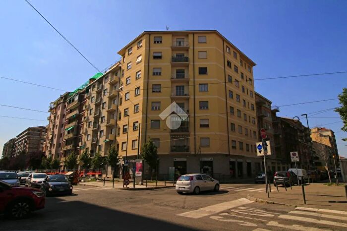 Appartamento bilocale in vendita in Via Bibiana, Torino