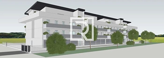 Casa quadrilocale in vendita in Via Dismano Cesena, Cesena