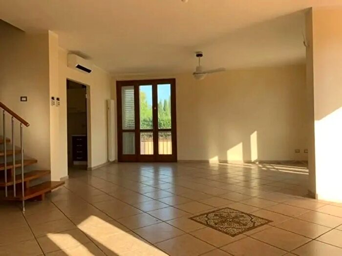 Casa con 6 locali in vendita in San Giuliano Terme