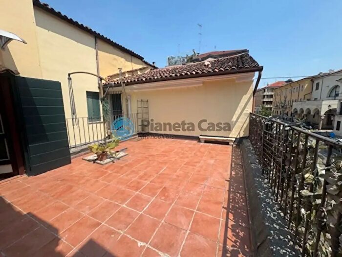 Appartamento quadrilocale in affitto in Riviera Tito Livio, Padova