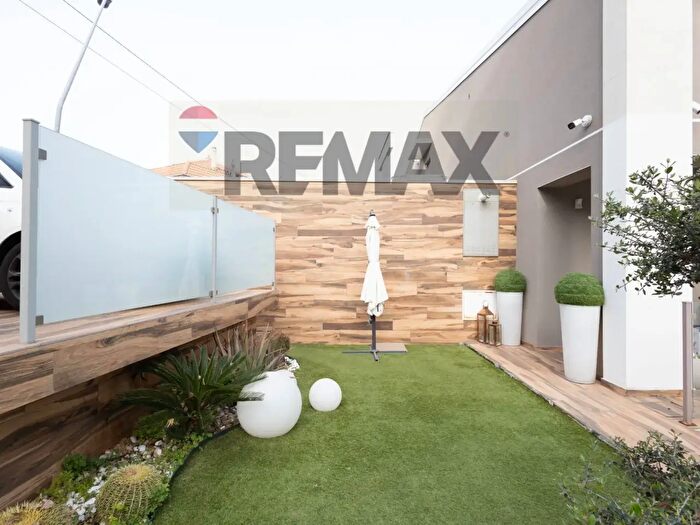 Casa quadrilocale in vendita in Via Cervino, San Giovanni La Punta