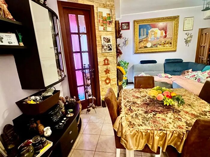 Appartamento trilocale in vendita in Viale Mazzini, Sassuolo