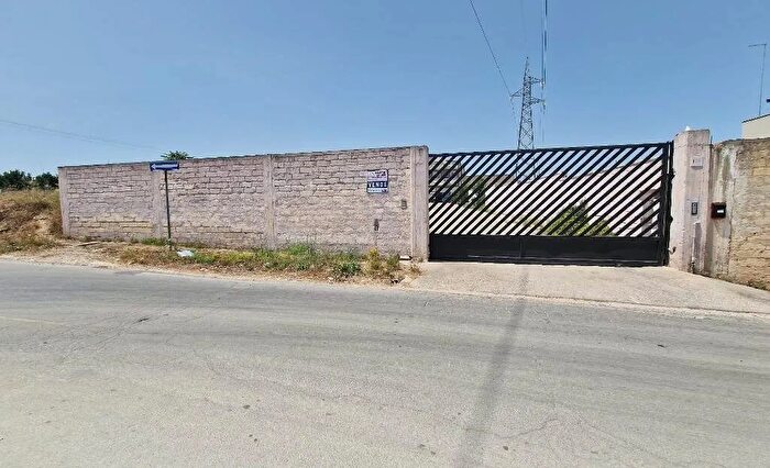 Casa quadrilocale in vendita in Via Sgarantiello Andria Andria Via Castel del Monte Via P Nenni, Andria