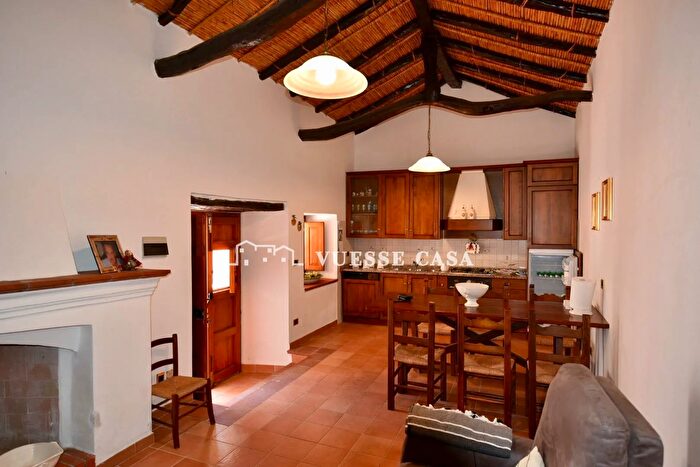 Casa con 8 locali in vendita in Orosei, Orosei