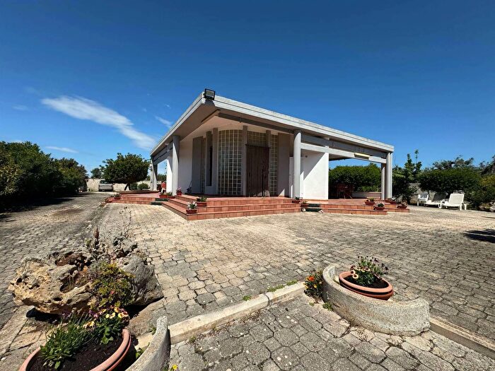 Casa quadrilocale in vendita in Via Chidro Sn Manduria, Manduria