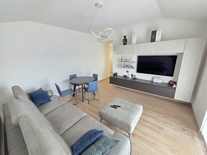 Appartamento trilocale in vendita in Sirone