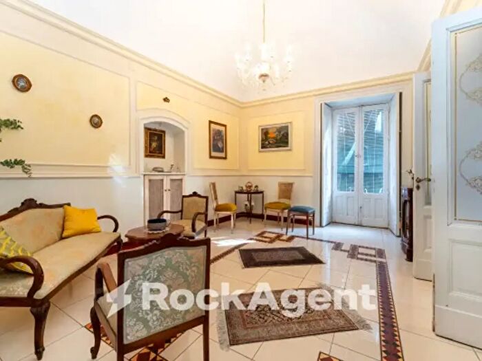 Appartamento quadrilocale in vendita in Corso Vittorio Emanuele, Trecastagni