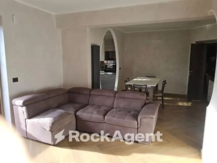 Casa con 5 locali in vendita in Strada Statale Jonica, Camini