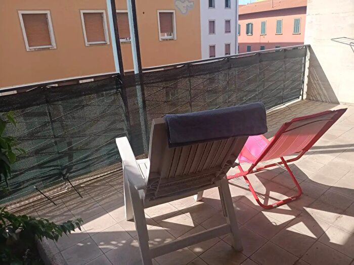 Appartamento con 7 locali in vendita in Livorno