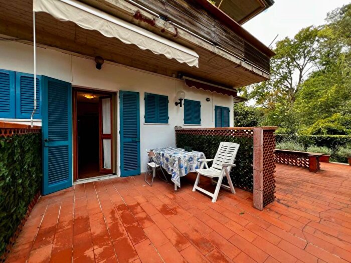 Appartamento bilocale in vendita in Viale John Fitzgerald Kennedy, Torre del Lago, Viareggio