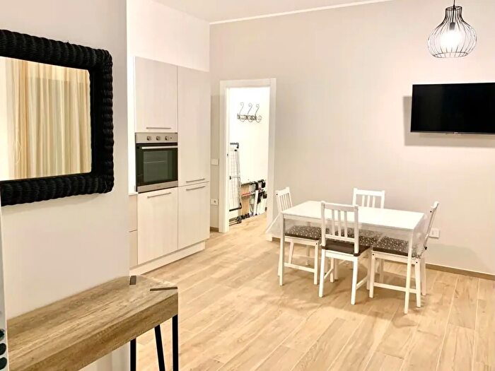 Appartamento trilocale in affitto in Via Friuli, Civitanova Marche
