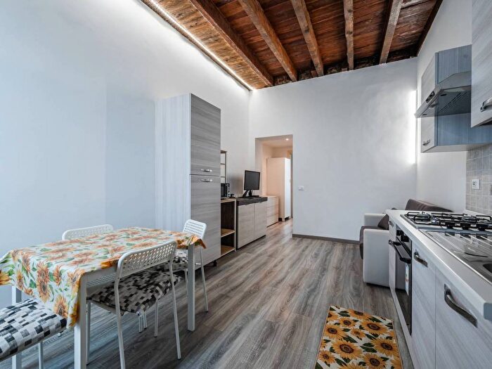 Appartamento bilocale in affitto in Viale Certosa, Certosa, Milano