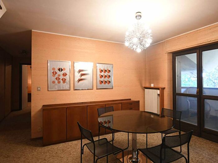 Appartamento quadrilocale in affitto in via Pollicino, Centro, Bardonecchia