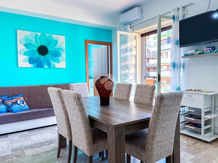 Appartamento quadrilocale in vendita in Via Don Luigi Sturzo, Formia