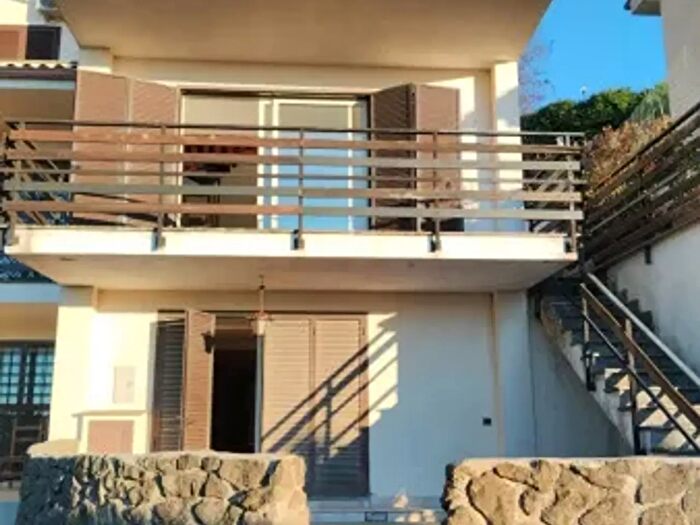 Casa con 6 locali in vendita in Via dei Laghi, Grottaferrata