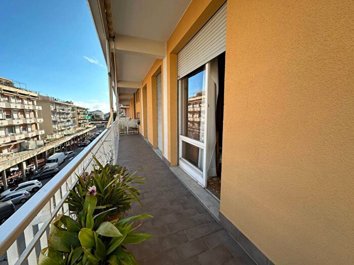 Appartamento quadrilocale in affitto in Centro, Sestri Levante