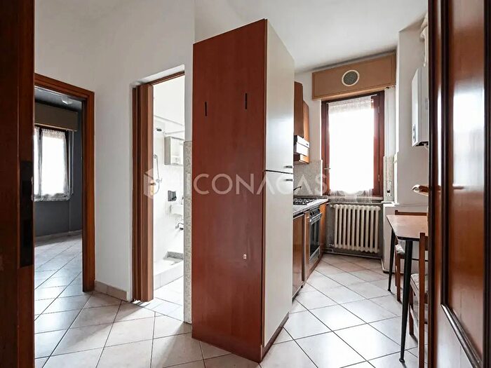 Appartamento monolocale in vendita in Via Luigi Cadorna, Carugo