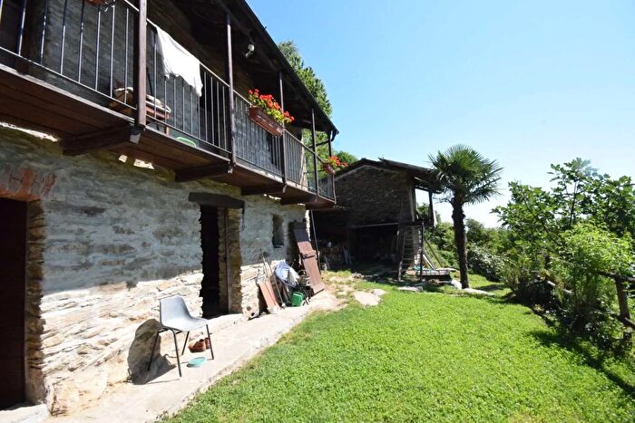 Casa quadrilocale in vendita in Prarostino