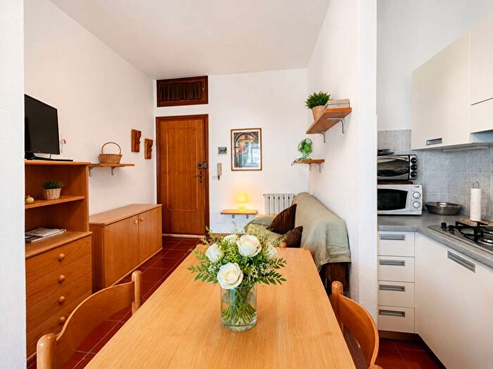 Casa bilocale in affitto in Via Gioacchino Rossini, Centro, Loano