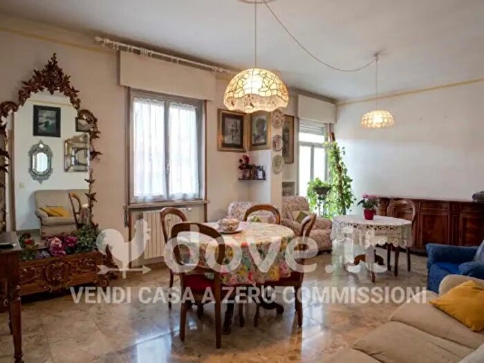 Appartamento quadrilocale in vendita in Via Pasubio, Brescia