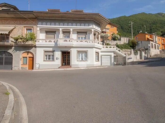 Casa con 5 locali in vendita in Via del Fante, Lumezzane