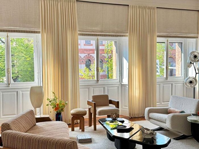 Appartamento con 5 locali in affitto in Corso Venezia, San Babila, Milano