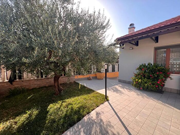 Casa quadrilocale in vendita in Via Salara, San Giovanni Teatino