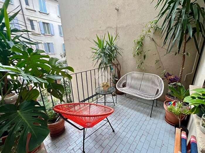 Appartamento bilocale in affitto in Via Castel Morrone, Indipendenza, Milano