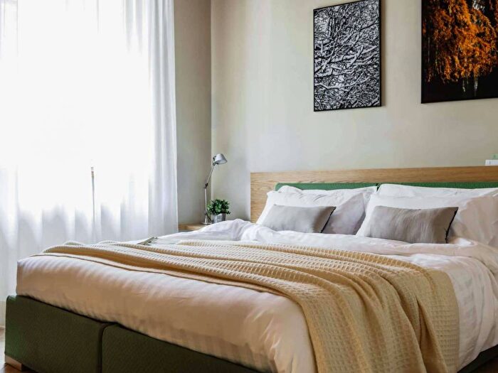 Appartamento trilocale in affitto in Via Ascanio Sforza, Ascanio Sforza, Milano