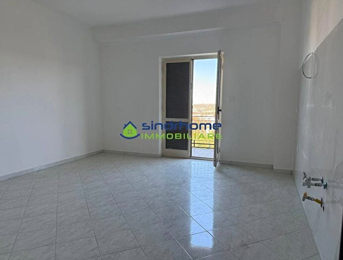 Appartamento quadrilocale in affitto in Via Limata, Quarto