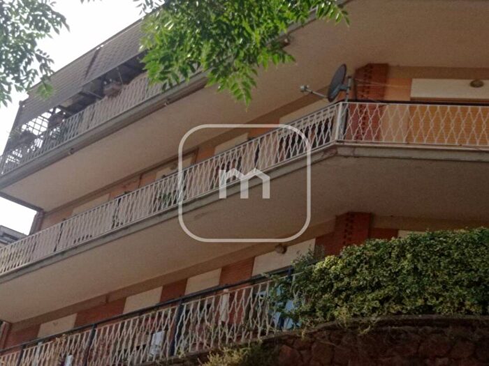 Appartamento quadrilocale in vendita in Via Costagrande, Centro, Monte Porzio Catone