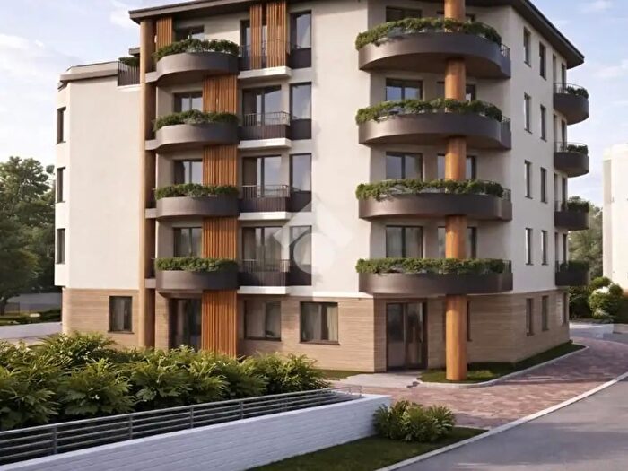Appartamento trilocale in vendita in Via Peschiera, Castelfranco Emilia