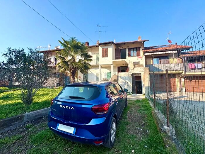 Case in Vendita e in Affitto - 3