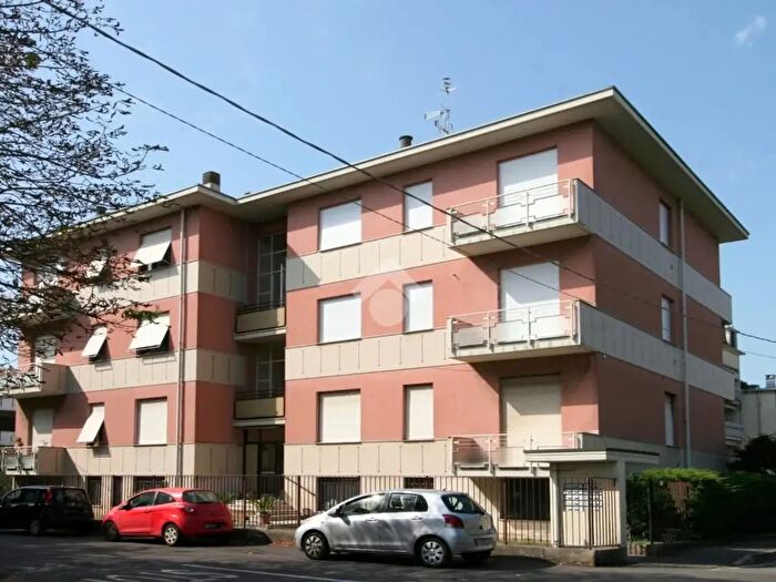 Appartamento bilocale in vendita in Via Vittorio Veneto, Cassano Magnago