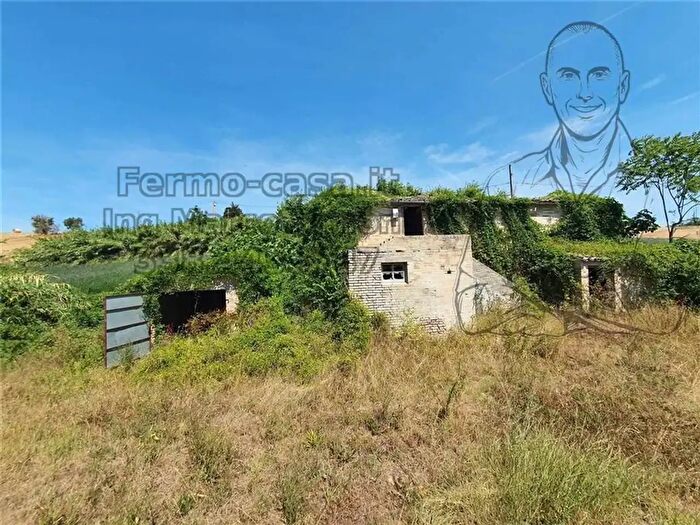 Casa con 5 locali in vendita in Via Contrada Capparuccia, Ponzano Di Fermo