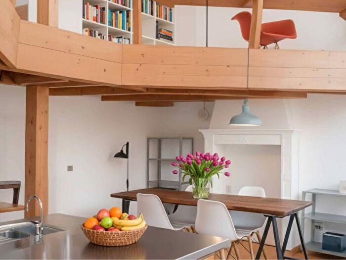 Appartamento trilocale in affitto in Via Jacopo dal Verme, Isola, Milano