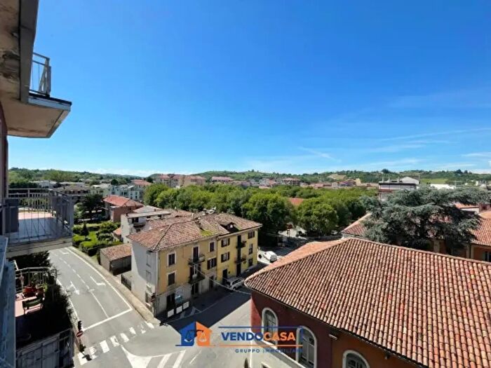 Appartamento quadrilocale in vendita in Corso Novembre, Nizza Monferrato